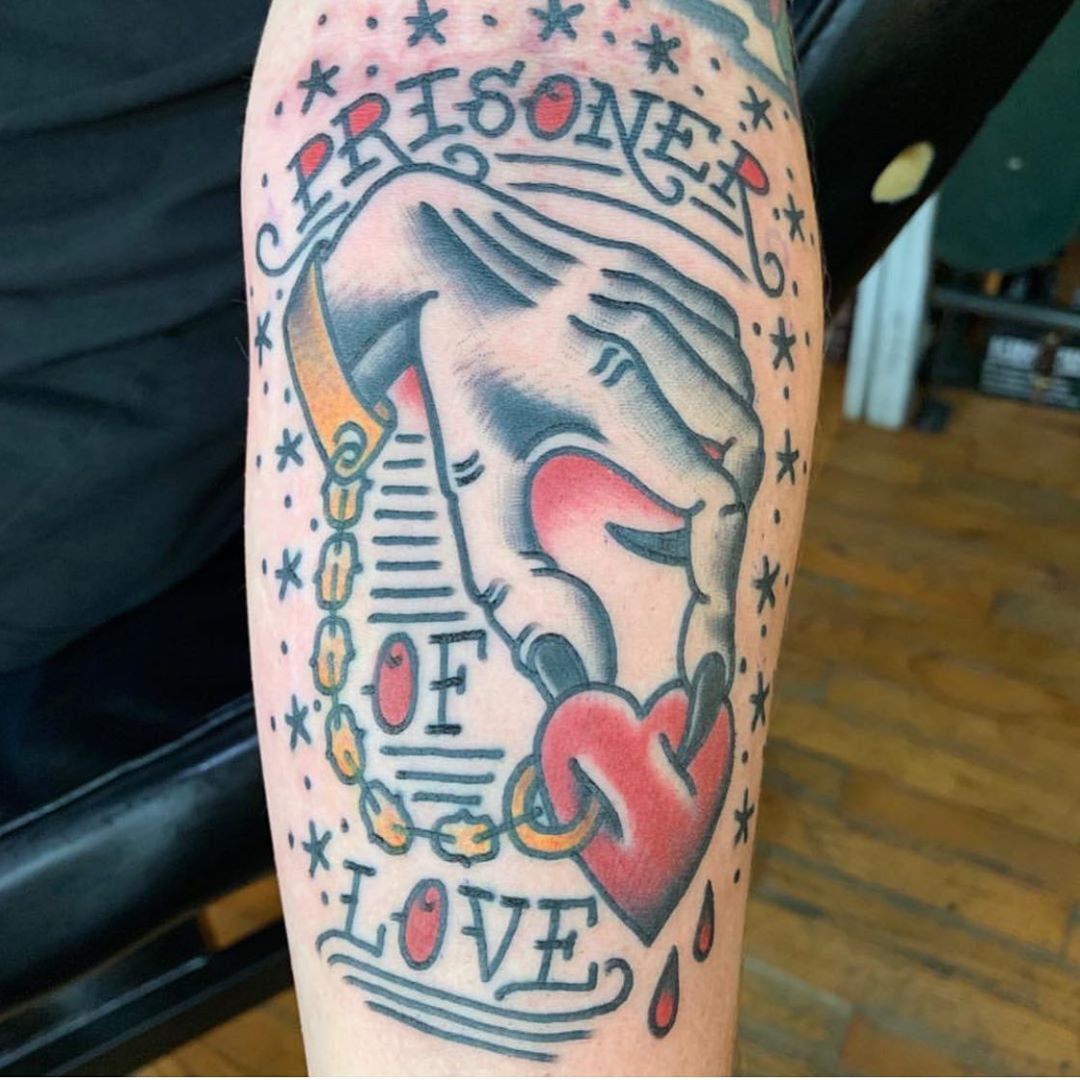 A fun throw back to this prisoner of love tattoo made by @marcusdovetat2 ???