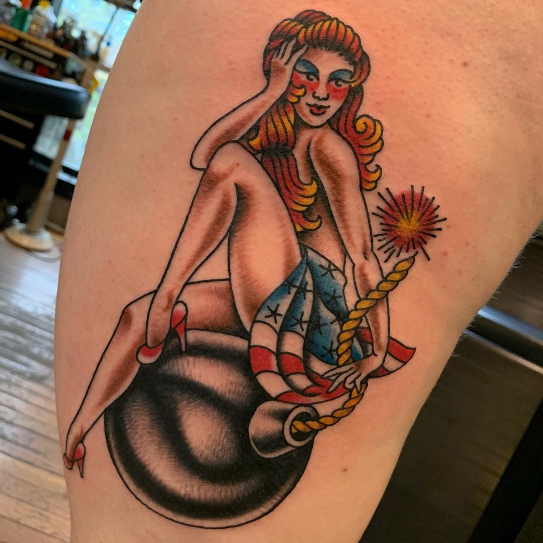 Another ?? pin-up lady, by @cs_tattoo. He will be taking appointments after June 4th, call or message us to book today!